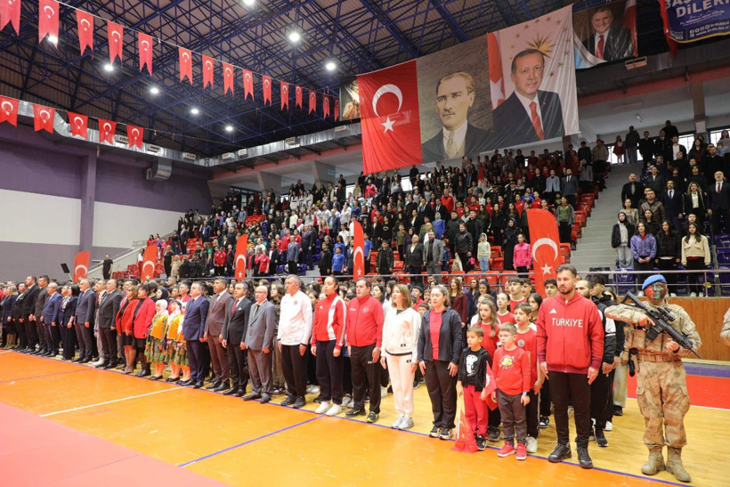 Ordu Vali Yardımcısı çocukların jimnastik kıyafetine katlanamadı: Sapık zihniyetin tezahürü - Resim : 4