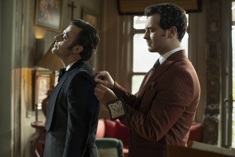 Sevimli köpekle oynayan bu çocuk Türkiye’nin en ünlü oyuncusu! Eşref Rüya’nın ağır abisi kim? - Resim: 36