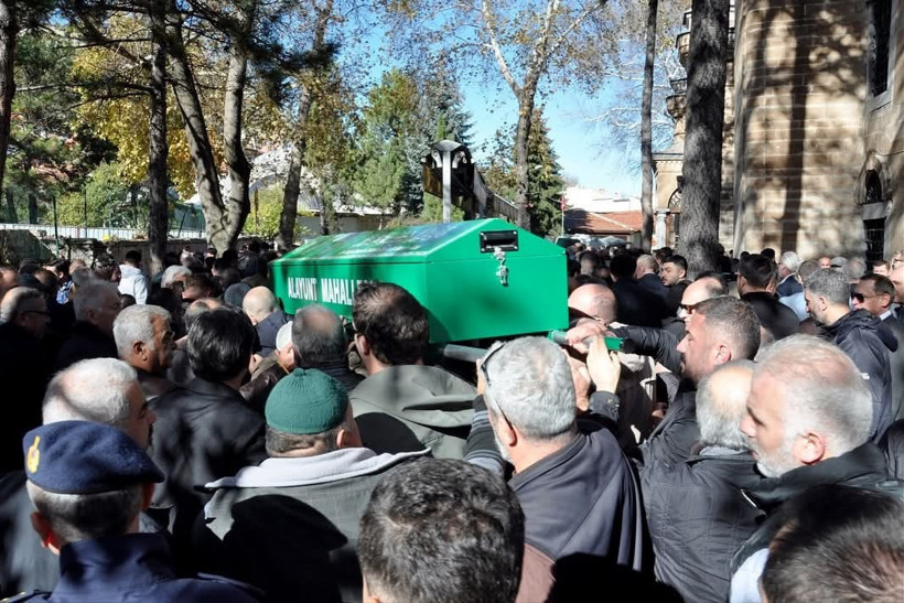 Kütahya sanayisinin babası Bekir Eskioğlu’na son veda - Resim : 2