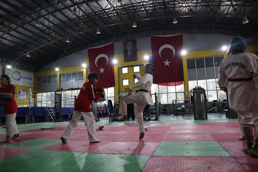 Akran zorbalığını tekvandoyla yendi: Hedefi olimpiyat! - Resim : 6