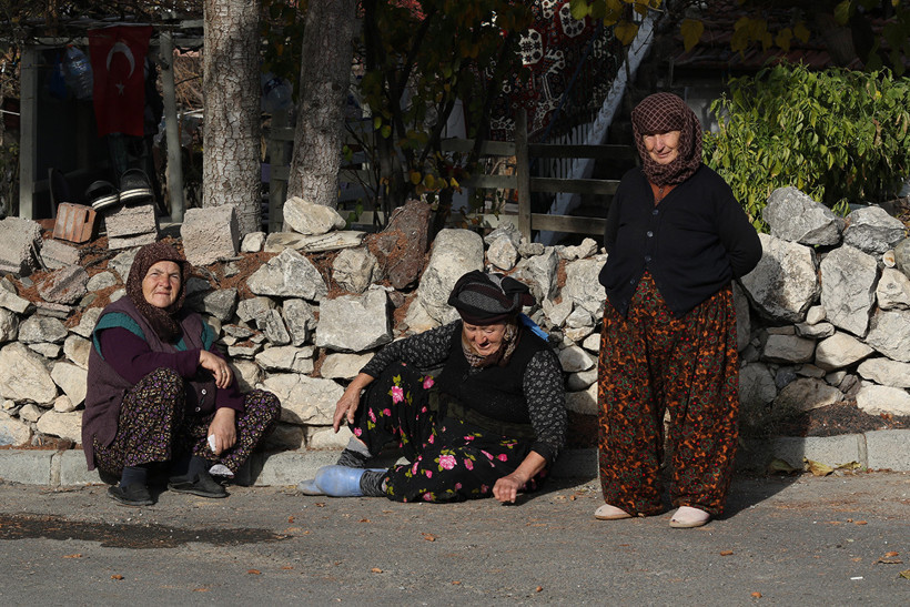 Masal köyü Türkiye’de gerçek oldu: Rengarenk evler arasında kaybolmak isteyenler buraya! Şehirden 40 dakika uzakta - Resim : 5