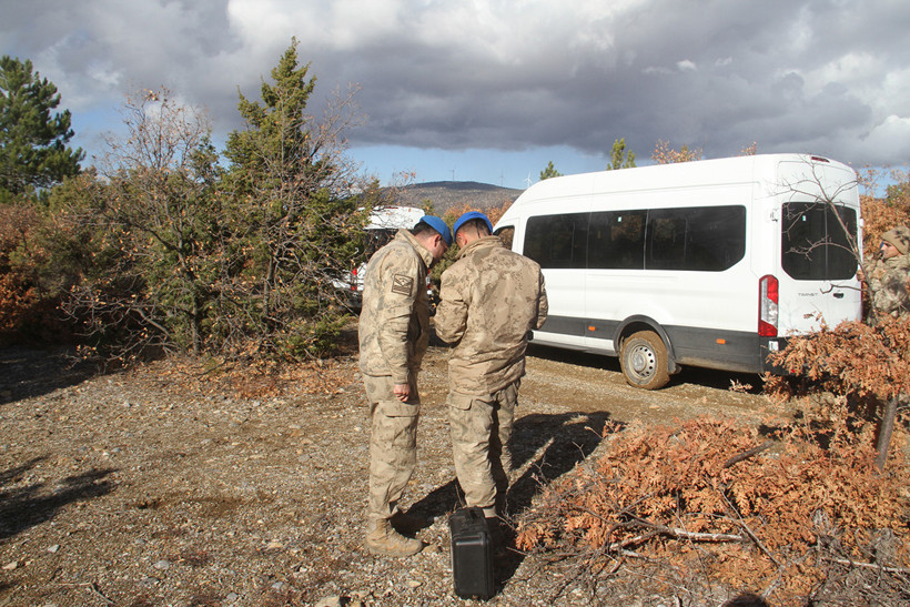 Göletler, dereler, ormanlar tarandı: 4 gündür iz yok: 15 yaşındaki Berk İvacık Nerede? - Resim : 5