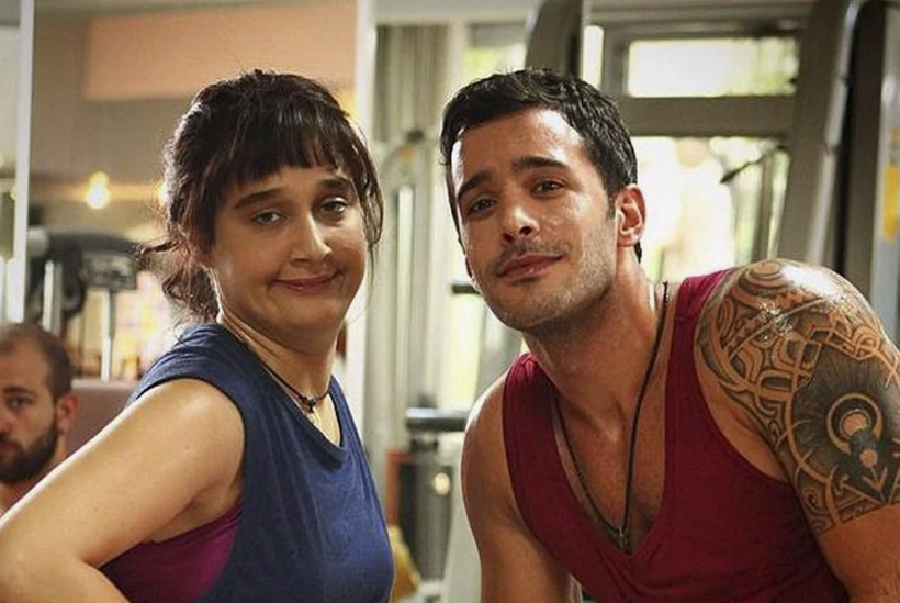 Çocukluk fotoğrafındaki o minik kız şaşırttı! Şu an tüm Türkiye'nin tanıdığı bir isim - Resim: 26