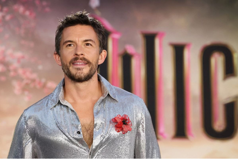 2025 yılının yaşayan en seksi erkeği Jonathan Bailey seçildi! Bridgerton ve Wicked’in yıldızı eşcinsel olduğunu açıklamıştı - Resim: 3