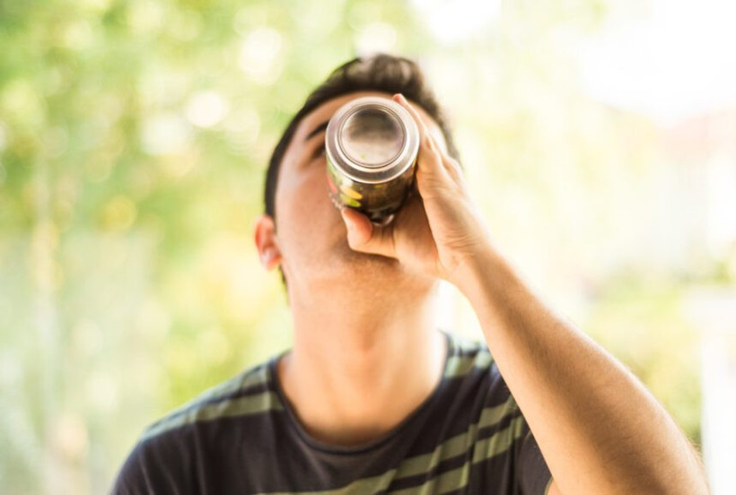 Ünlü profesör uyardı: Gençleri tehdit eden sessiz tehlike! - Resim : 1