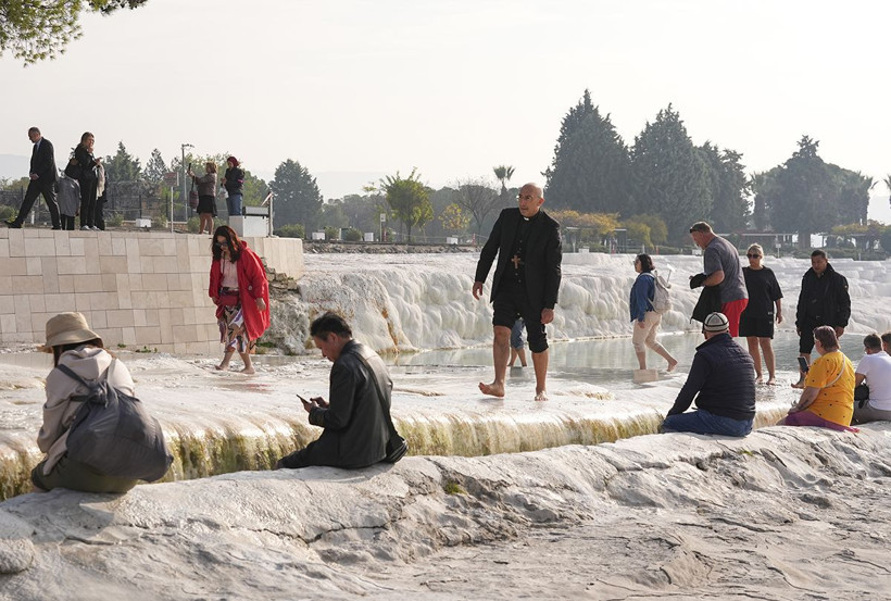 Papa 14. Leo'nun Türkiye ziyareti öncesi Vatikan heyeti Denizli'de! - Resim: 21