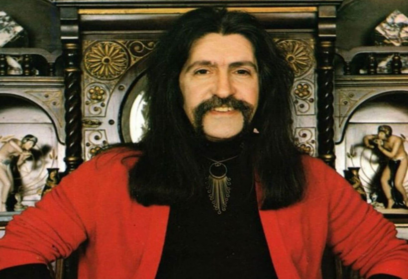 Türk Müziği’nin dev ismi Barış Manço’nun hiç görmediğiniz çocukluk karesi olay oldu! 7'den 77'ye herkesin sevgilisiydi - Resim: 36