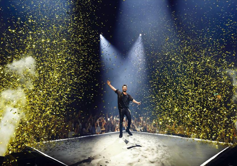 Megastar Tarkan dönüyor: Site çöktü, bilet fiyatı el yakıyor! - Resim : 9