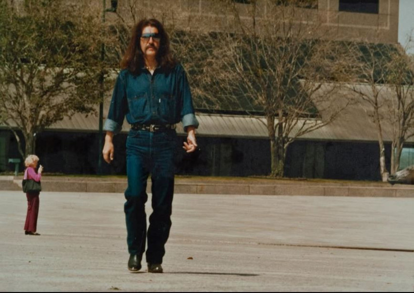 Türk Müziği’nin dev ismi Barış Manço’nun hiç görmediğiniz çocukluk karesi olay oldu! 7'den 77'ye herkesin sevgilisiydi - Resim: 56