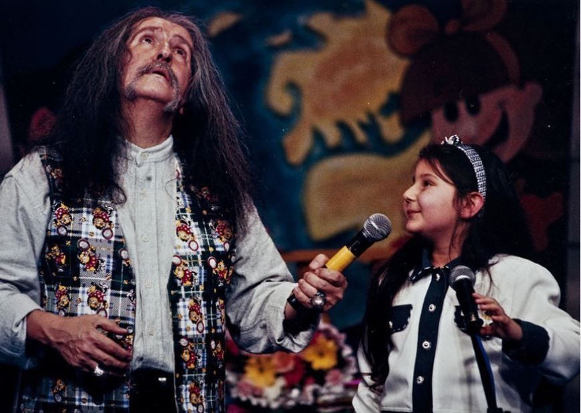 Türk Müziği’nin dev ismi Barış Manço’nun hiç görmediğiniz çocukluk karesi olay oldu! 7'den 77'ye herkesin sevgilisiydi - Resim: 17