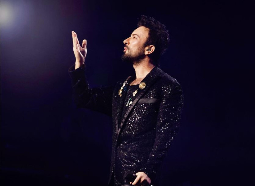 Megastar Tarkan dönüyor: Site çöktü, bilet fiyatı el yakıyor! - Resim : 5