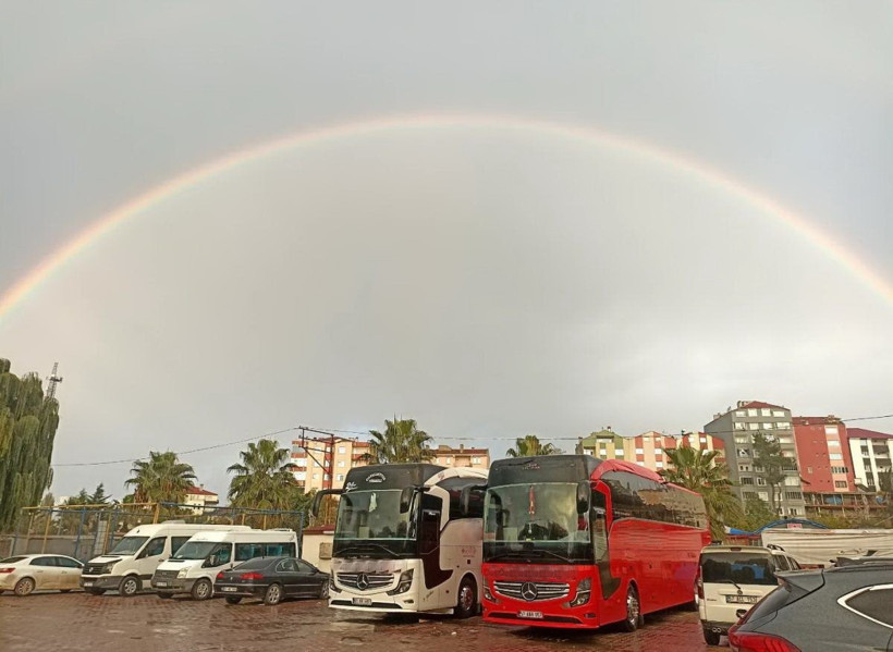 Tüm kent gözünü yukarı dikti - Resim : 2