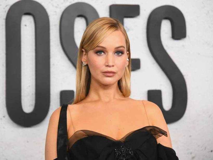 Oscar’lı yıldız Jennifer Lawrence ameliyat masasına yatıyor: İşte tarih! - Resim: 13