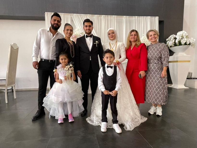 Tek torununa düğünde öyle hediyeler verdi ki... Görenler gözlerine inanamadı - Resim : 2