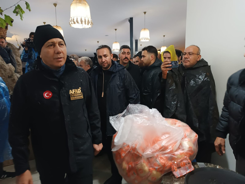 Tüm Ege ve Marmara'da hissedildi: Sındırgı 6.1'le sallandı - Resim : 8