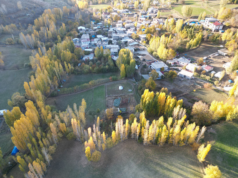 Değirmenaltı köyü büyülüyor: Sarı-Kırmızı şölen! - Resim : 1