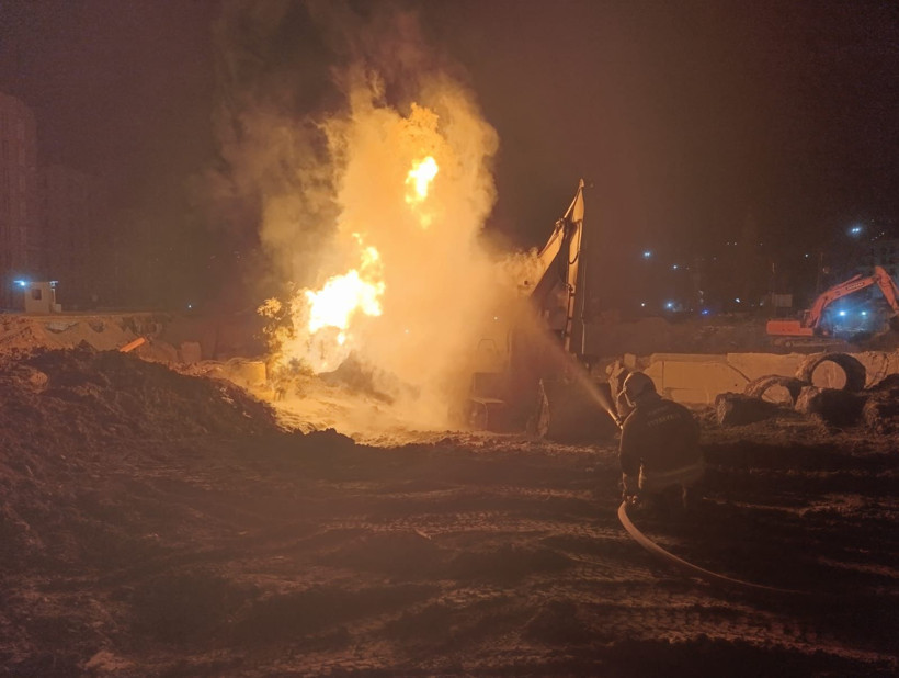 Gaz kaçağı alev topuna dönüştü! İki işçi alevler arasında kaldı - Resim : 4