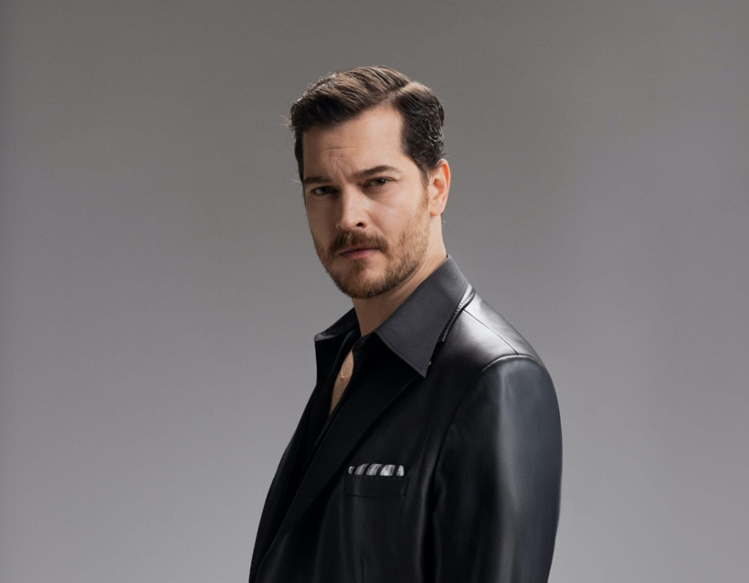 Sevimli köpekle oynayan bu çocuk Türkiye’nin en ünlü oyuncusu! Eşref Rüya’nın ağır abisi kim? - Resim: 19