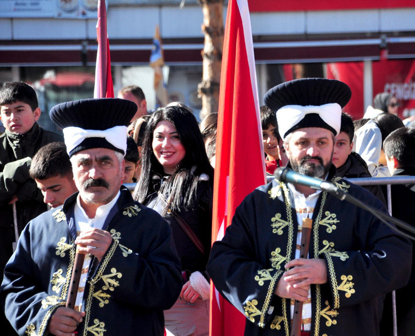 Kars destanı: 105 yıllık bağımsızlık günü coşkuyla kutlandı! - Resim : 3