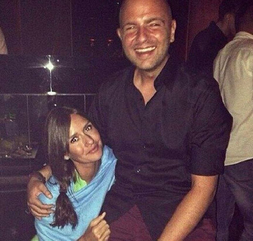 Yasemin Ergene’den ayrılan İzzet Özilhan eğlencede yakalandı: Bekar hayatına hızlı giriş yaptı - Resim: 58