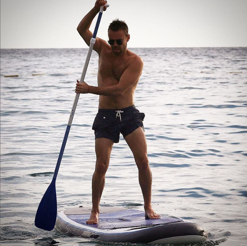 Ünlü şarkıcı Murat Dalkılıç'ın son hali hayranlarını endişelendirdi! 12. kez bıçak altına mı yattı? - Resim: 18