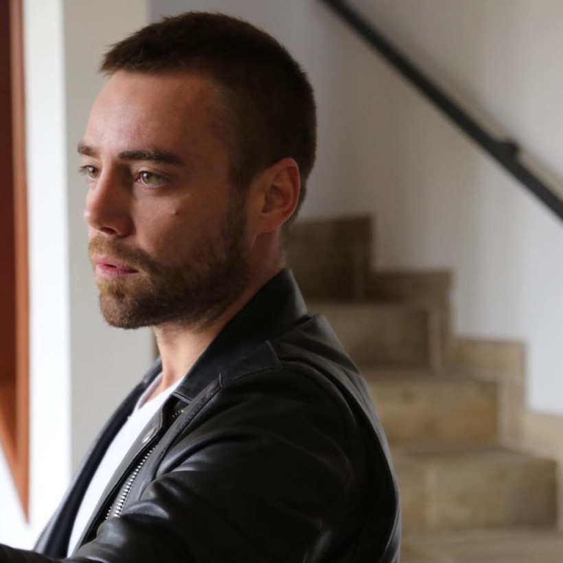 Ünlü şarkıcı Murat Dalkılıç'ın son hali hayranlarını endişelendirdi! 12. kez bıçak altına mı yattı? - Resim: 12