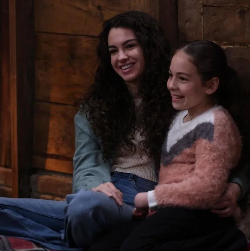 ‘Kardeşlerim’in minik Emel’i Aylin Akpınar büyüdü: İnanılmaz değişimi şoke etti! - Resim : 19