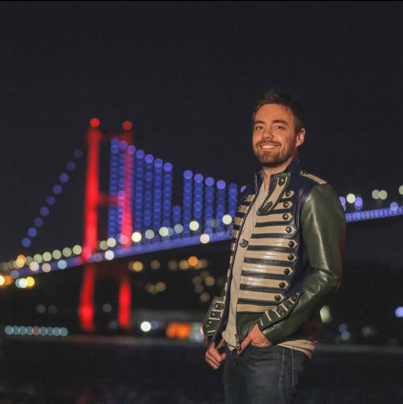 Ünlü şarkıcı Murat Dalkılıç'ın son hali hayranlarını endişelendirdi! 12. kez bıçak altına mı yattı? - Resim: 46