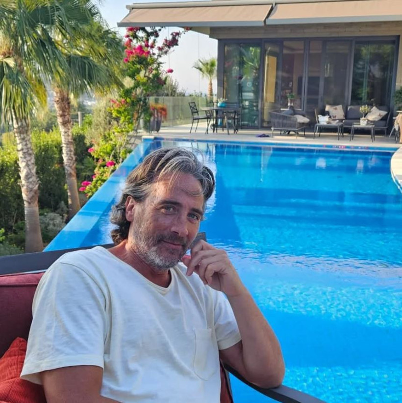 Acun Ilıcalı'dan bir bomba daha: Yeşilçam efsanesi Cüneyt Arkın’ın oğlu Murat Arkın Survivor'a damga vuracak! - Resim : 13