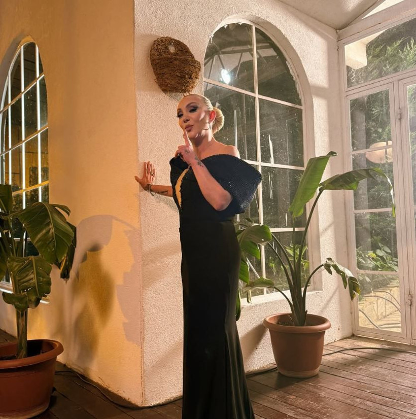 Arabeskin kraliçesi Güllü’nün ölümünde sır perdesi aralanıyor! Evlatları o geceyi anlattı: "Dans ederken bir anda..." - Resim: 18