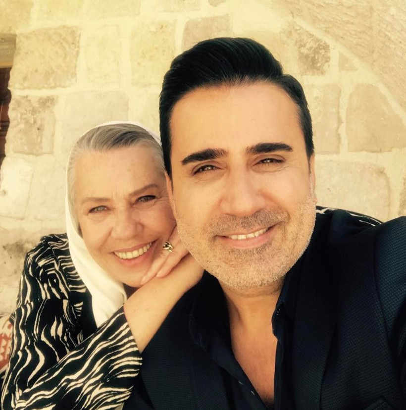 Küçük Emrah’ın gözyaşları Bakü’yü salladı: Serveti gündem olmuştu! - Resim: 34