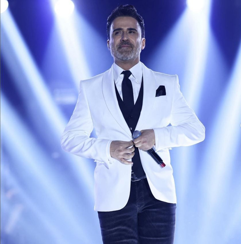 Küçük Emrah’ın gözyaşları Bakü’yü salladı: Serveti gündem olmuştu! - Resim: 3