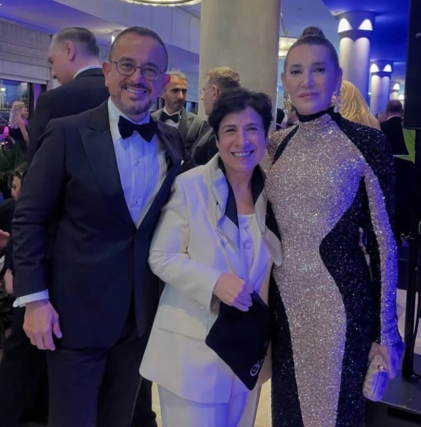 Vuslat Doğan’dan eski eşe sürpriz ziyaret: Ali Sabancı sahneden teşekkür etti - Resim : 1