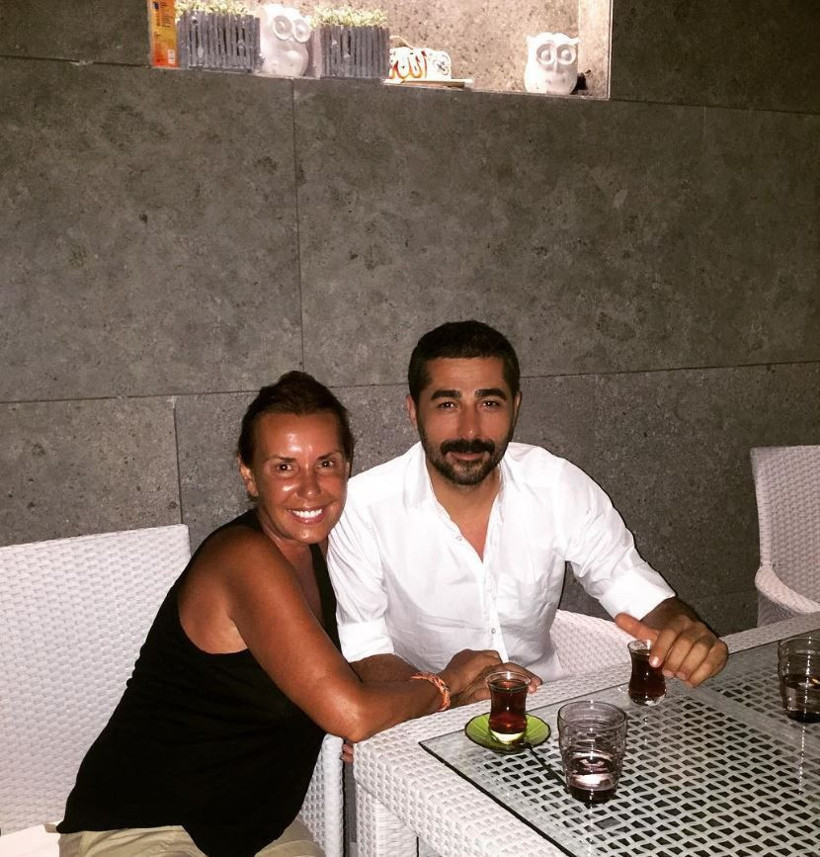 Tatlıses ailesinde yeni skandal: Baba-oğul krizinde elektronik kelepçe şoku! Ahmet Tatlıses isyan etti! - Resim: 1