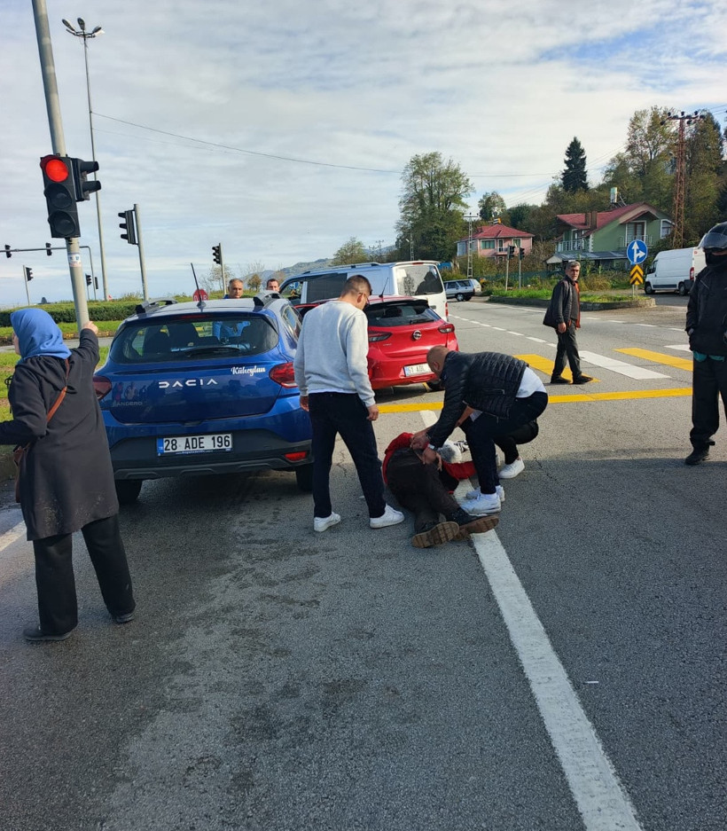 Kaza sonrası kanlı kavga! 68 yaşındaki adam dövülerek öldürüldü - Resim : 3