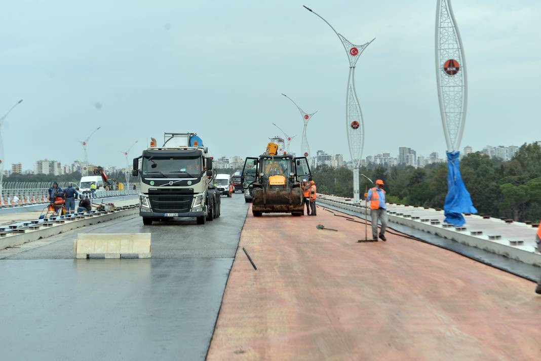 Adana 15 Temmuz Şehitler Köprüsü, 28 Nisan'da açılacak - Resim: 1