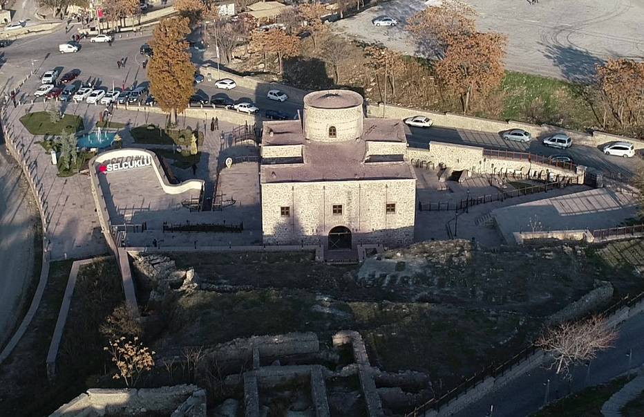 1700 yıllık Aya Eleni Kilisesi'nin sırrı ortaya çıktı! Okuyan Türklerin tüyleri diken diken oluyor - Resim: 11