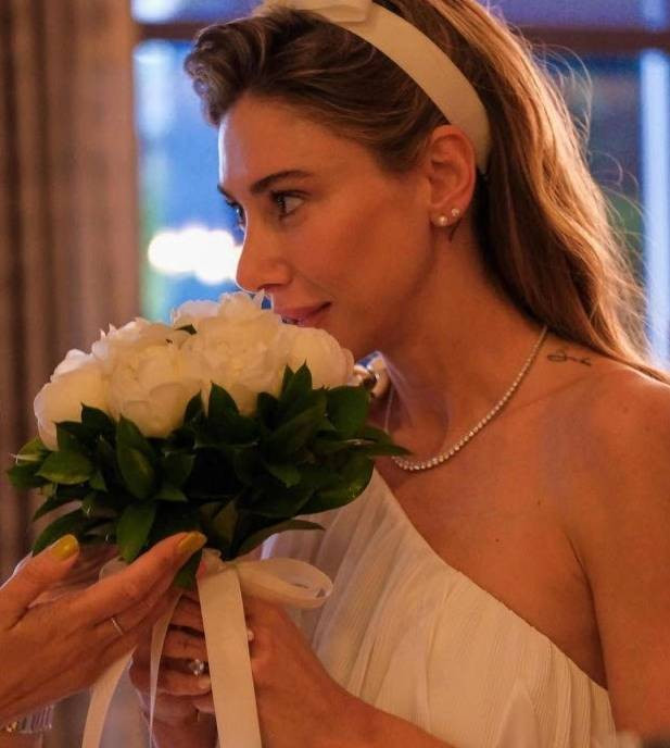 Şeyma Subaşı'nın nikahına kızı Melisa'nın kombini nikaha damga vurdu! Herkes nikahı unutup eleştirdi - Resim: 4