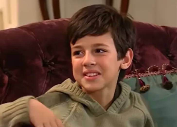 Çocuk oyuncu Ege Tanman yıllar içinde bambaşka biri oldu. 'Bez Bebek'in Emre'sini görenler gözlerine inanamadı - Resim: 2