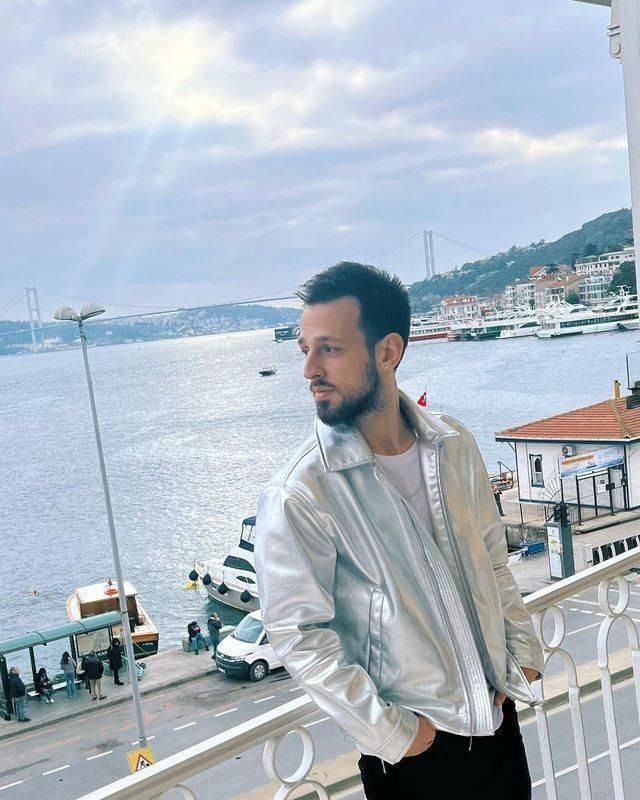 Çocuk oyuncu Ege Tanman yıllar içinde bambaşka biri oldu. 'Bez Bebek'in Emre'sini görenler gözlerine inanamadı - Resim: 8