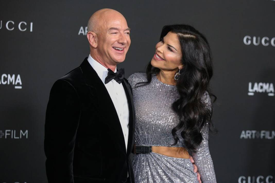 Ünlü milyarder Jeff Bezos’tan sevgilisine milyon dolarlık evlenme teklifi - Resim: 3