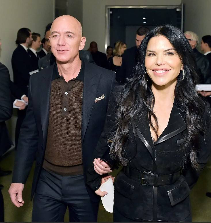 Ünlü milyarder Jeff Bezos’tan sevgilisine milyon dolarlık evlenme teklifi - Resim: 11