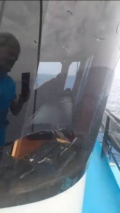 Adana açıklarında Türk balıkçılara silahlı saldırı: Yaralılar var - Resim: 8