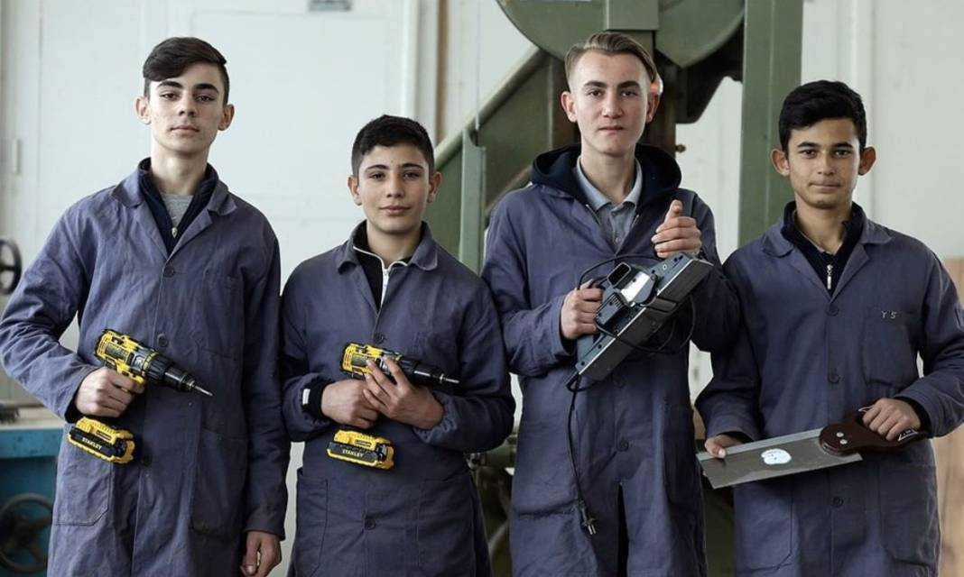 Türk gençlerinin kararı hüngür hüngür ağlattı. Alman şirketi Türkiye'de anket yaptı - Resim: 28