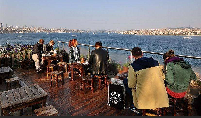 Türk gençlerinin kararı hüngür hüngür ağlattı. Alman şirketi Türkiye'de anket yaptı - Resim: 4