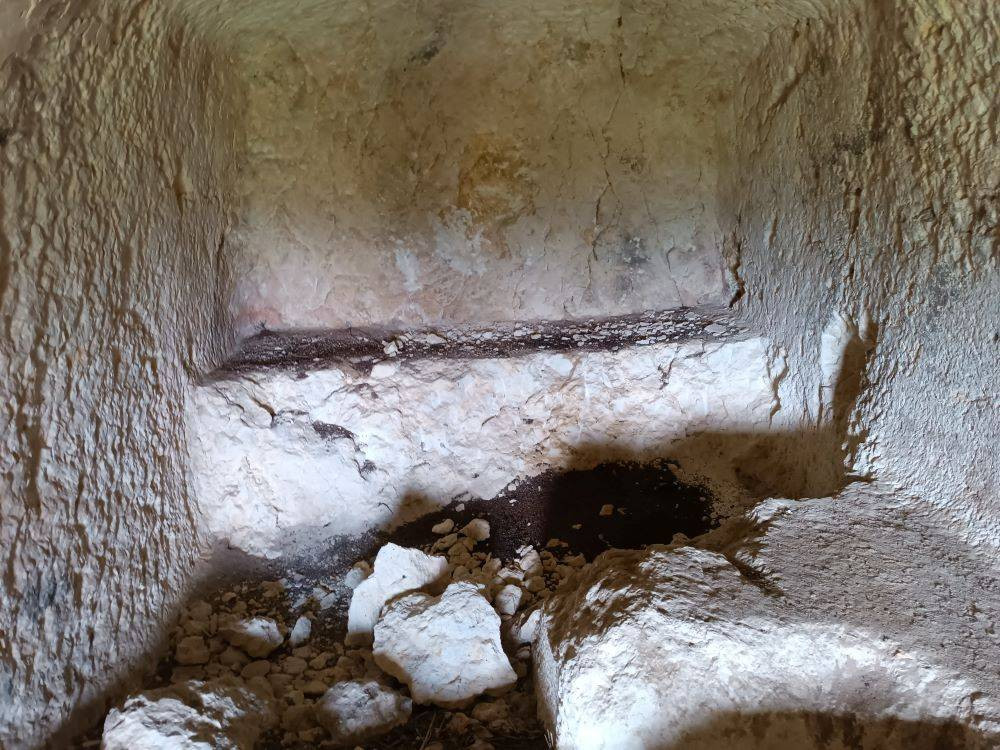 Kastamonu’da 2 bin 700 yıllık kaya mezarlık yok olmak üzere - Resim: 9