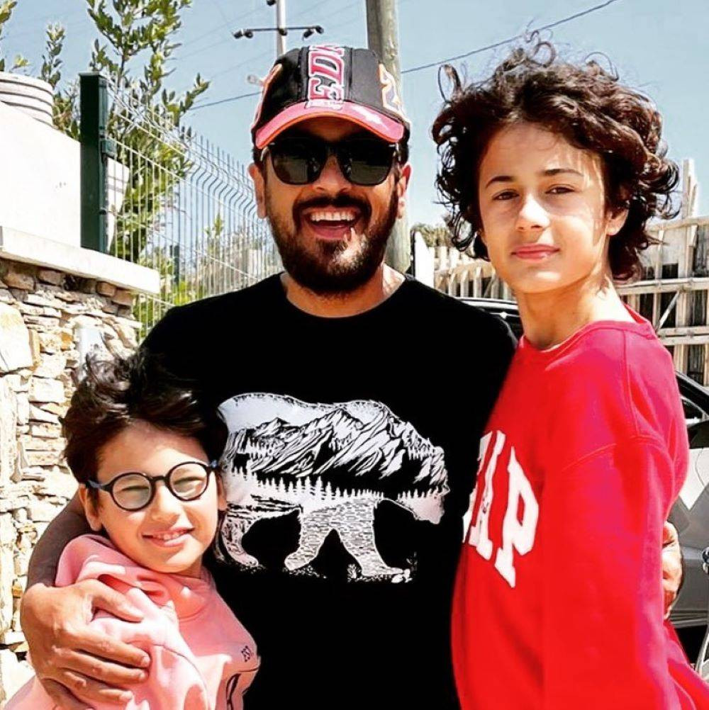 Emre Altuğ oğlu üzerinden Çağla Şıkel'e gönderme yaptı: Bana değil annesine çekmiş - Resim: 12