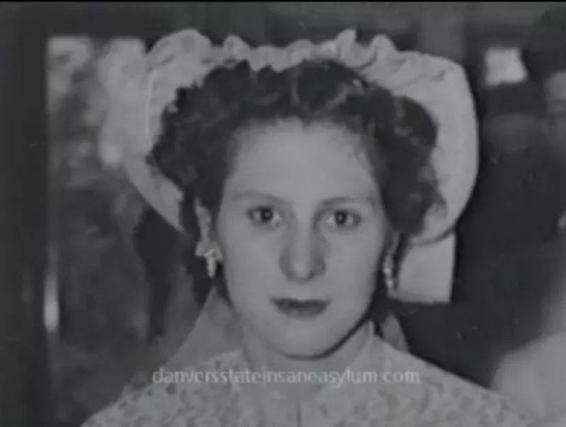 Evlatlık verildi cehennemi yaşadı. 34 yaşında özgürlüğü tattı - Resim: 7