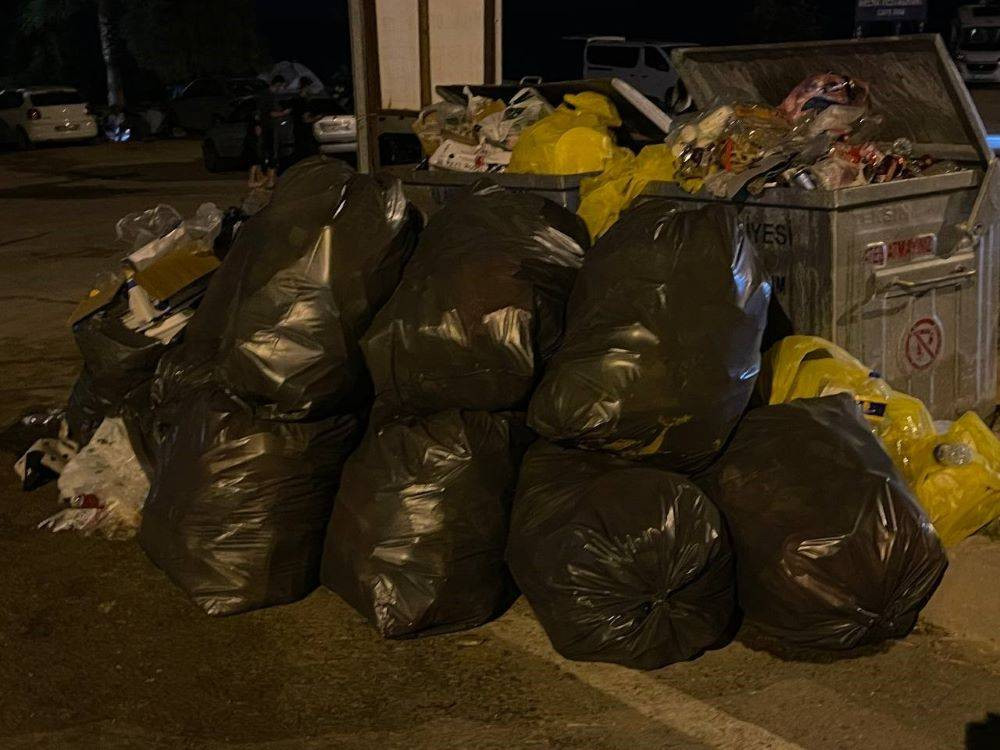 Tatilciler otellerde yer bulamayınca pes dedirten görüntüler ortaya çıktı - Resim: 3