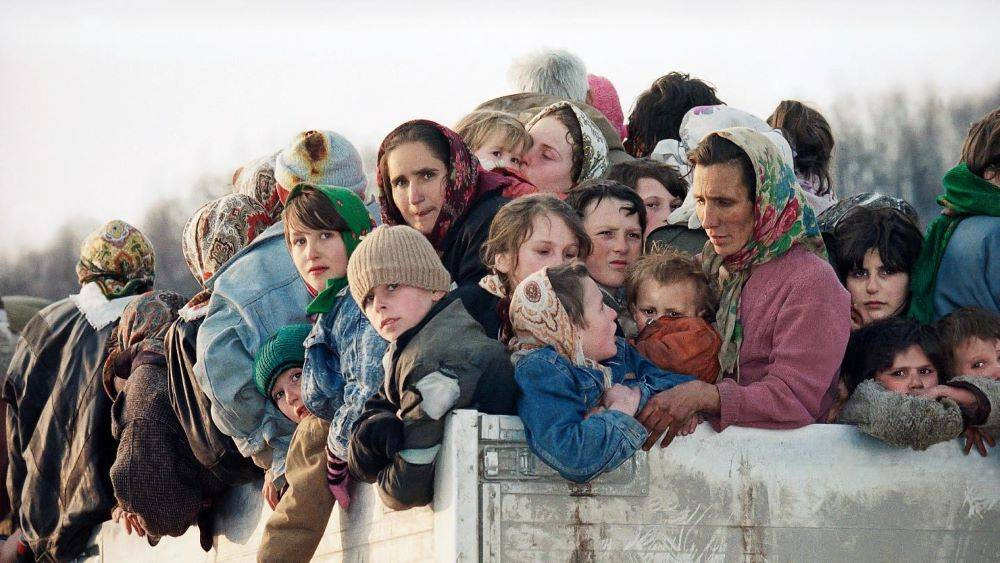 Cesetlerin gömülü yerlerini mavi kelebekler buldu. Srebrenitsa katliamında kelebeklerin sırrını öğrenince tüyleriniz diken diken olacak - Resim: 2